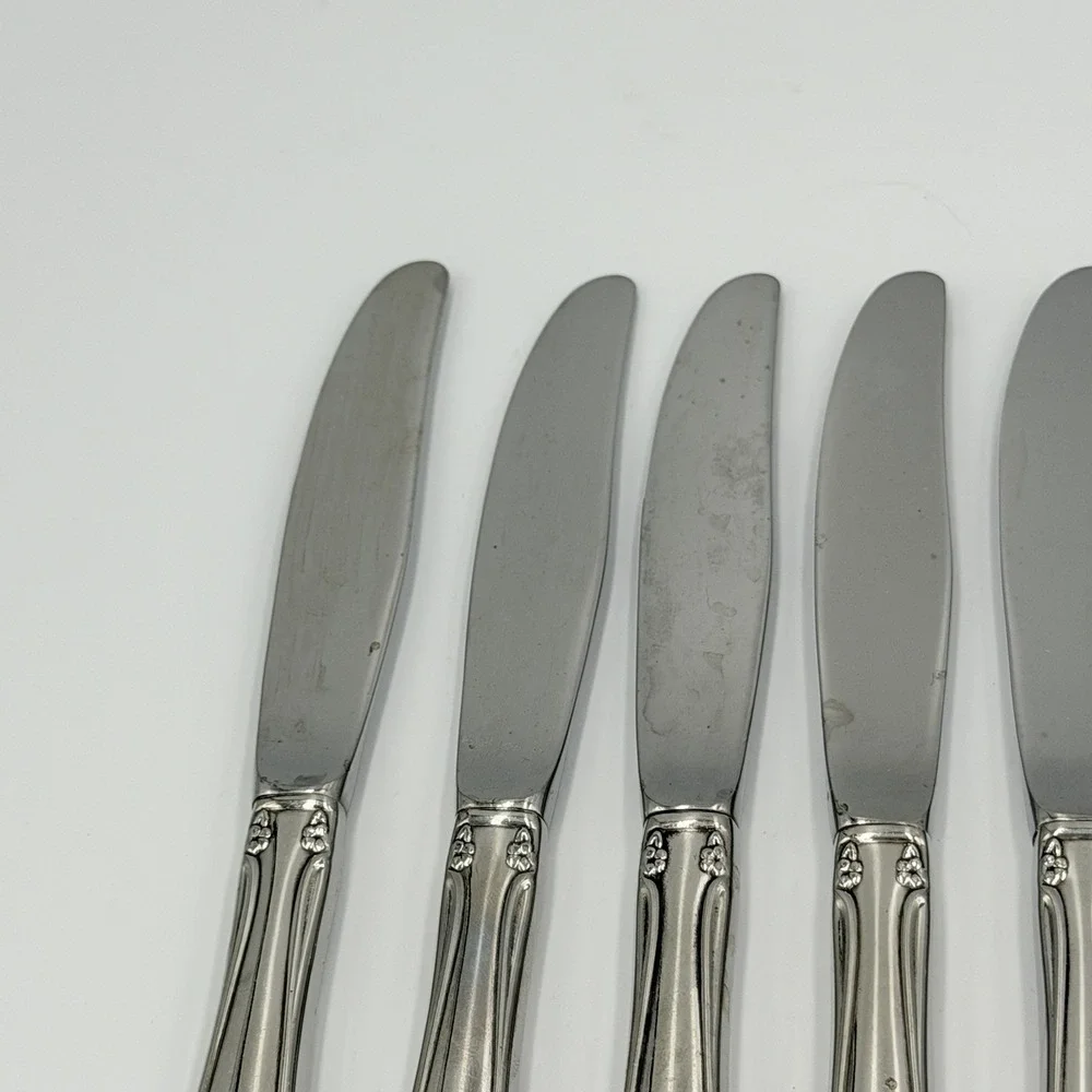Oneidacraft Deluxe Chateau Dinner Knives Set of 9 Stainless Steel Flatware 8.5
